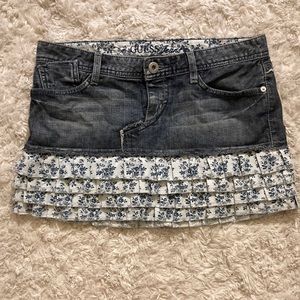 Guess Jean Denim Mini Skirt Ruffle Size 28